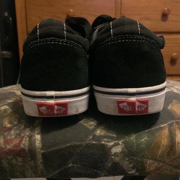 Men’s low top old school vans - Picture 2 of 6